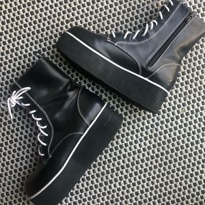 Rocket Dog x Cali Girls platform boots